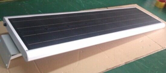 صرفه جویی در انرژی 60W سفید IP66 در فضای باز خورشیدی LED چراغ های خیابانی