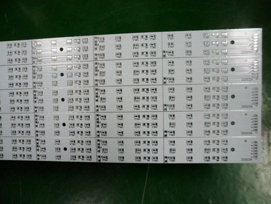 1.6mm الکترونیک PCB گرد LED نور آلومینیوم در فضای باز چراغ خیابان روشنایی